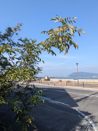 読書会で心を整えることが、美容院にいくくらい当たり前な事になるといいな。